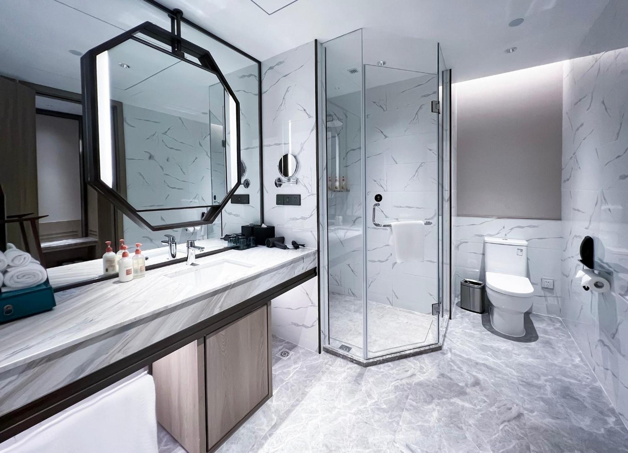 Crowne Plaza Hangzhou Linping By Ihg Exterior foto